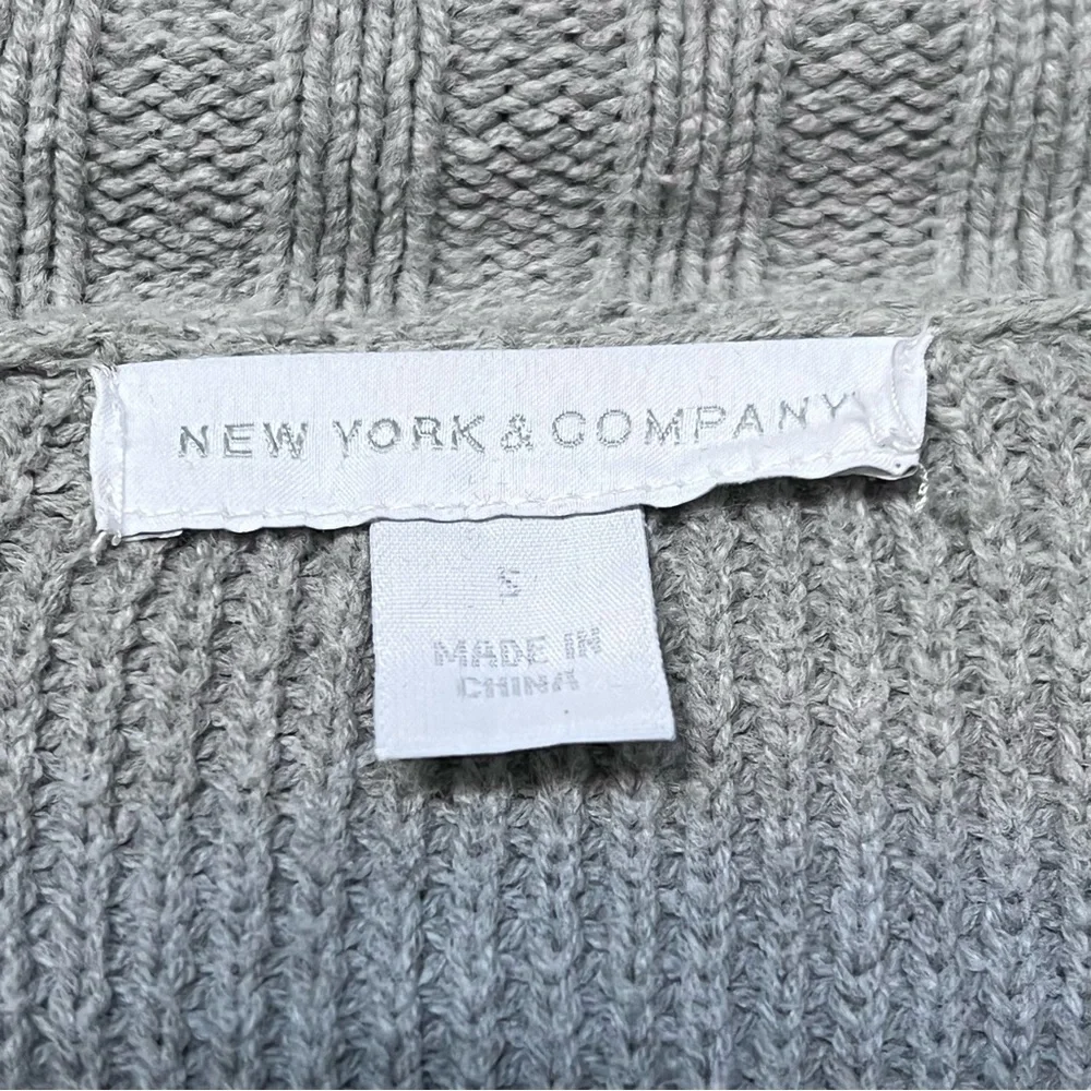 New York & Company Sweater 🌨️